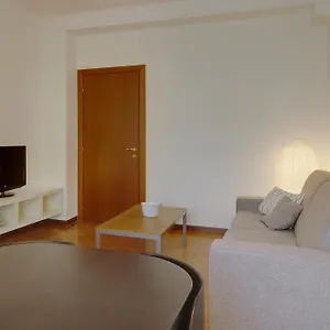 Ελέγξτε τη διαθεσιμότητα